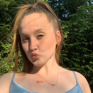 Meet your Posher, Faith